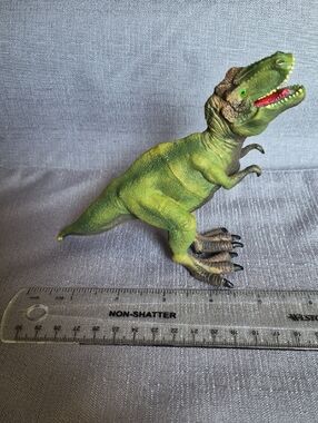 Green Dinosaur Reptile Figurine Toy – Realistic T-Rex Model